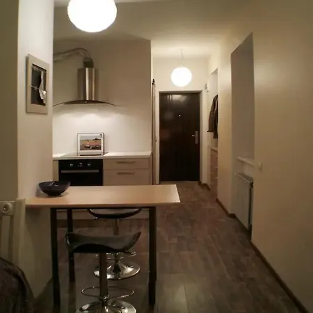 Cozy In The Heart Of Old Town 아파트